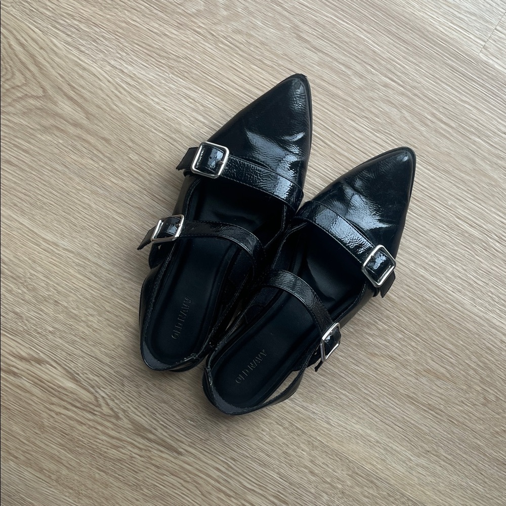 Old Navy Black Patent Flats with Buckle